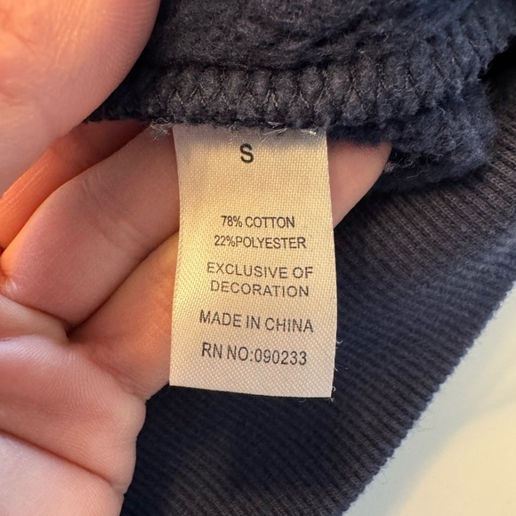 PacSun LA Crew Sweatshirt - Picture 5 of 5